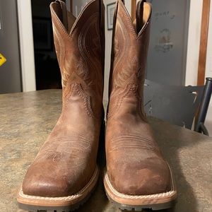 Ariat Men’s Boots - Size 9
